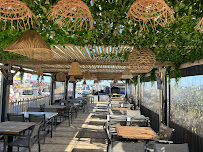 Atmosphère du Restaurant de fruits de mer La Cabane Du Pechêur à Agde - n°8
