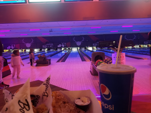 Bowling Alley «Brunswick Zone Chesterfield Lanes», reviews and photos, 176 Four Seasons Shopping Center, Chesterfield, MO 63017, USA