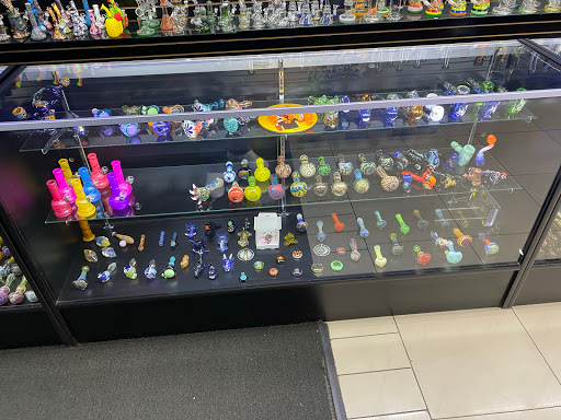 Tobacco Shop «Hickory Smoke Shop», reviews and photos, 720 E First St, Santa Ana, CA 92701, USA