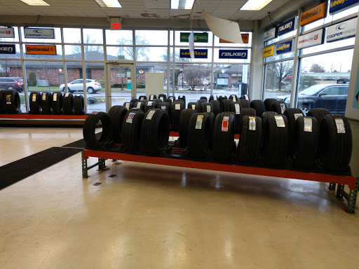 Tire Shop «Mavis Discount Tire», reviews and photos, 231 Elmira Rd, Ithaca, NY 14850, USA