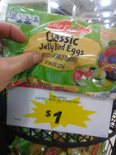 Grocery Store «Family Fare Supermarket», reviews and photos, 7402 N 30th St, Omaha, NE 68112, USA