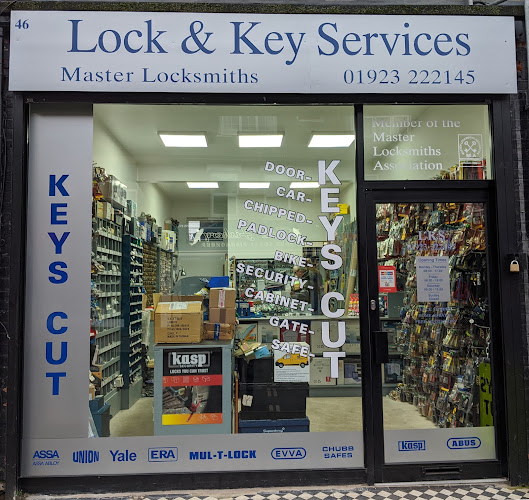 Reviews of Lock and Key Services in Watford - Locksmith