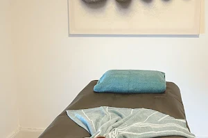 Jacky Wodrich Wellness-Massagen image