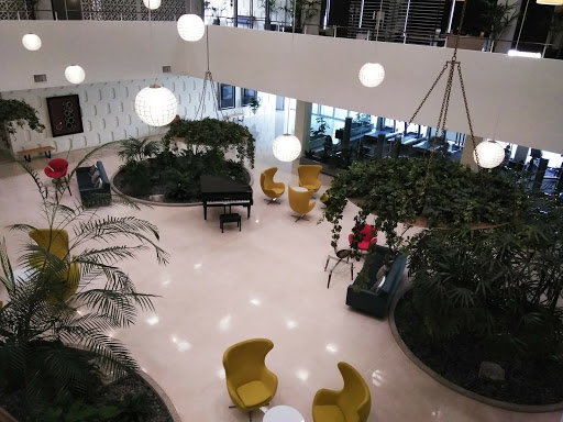 Shopping Mall «Hastings Village», reviews and photos, E Foothill Blvd, Pasadena, CA 91107, USA