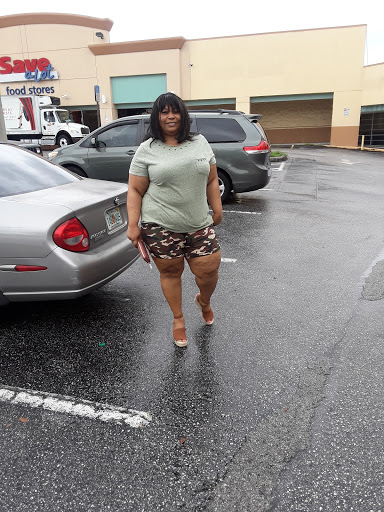 Beauty Supply Store «J-Lo Beauty Supply», reviews and photos, 5016 E Busch Blvd, Tampa, FL 33617, USA