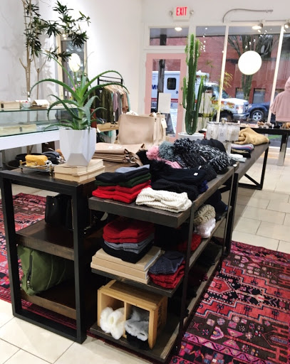 Jeweler «Pinky Jewelry», reviews and photos, 1015 NW 23rd Ave, Portland, OR 97210, USA