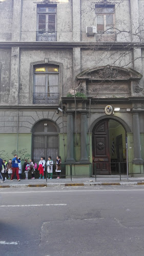 Opiniones de Escuela República Argentina en Montevideo - Escuela