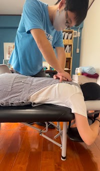 なないろカイロプラクティック