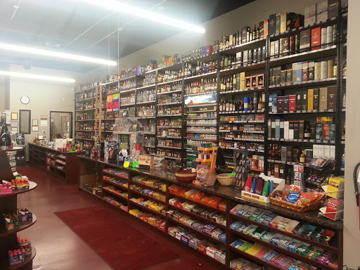 Convenience Store «Lapeer Wine & Spirits», reviews and photos, 543 S Main St, Lapeer, MI 48446, USA