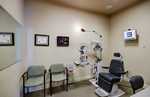 Eye Care Center «Cargo Eye Care of Las Colinas», reviews and photos, 1135 Kinwest Pkwy #100, Irving, TX 75063, USA