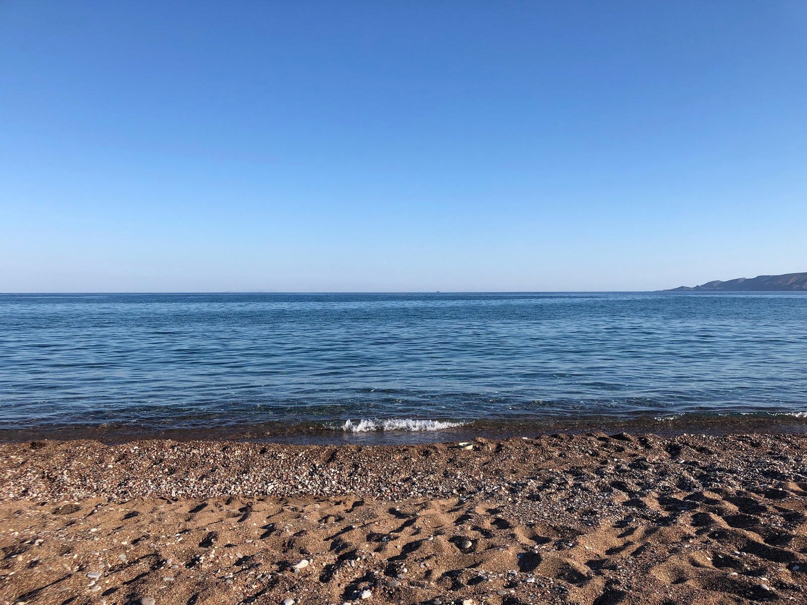 Photo de Paralia Paleopoli situé dans une zone naturelle