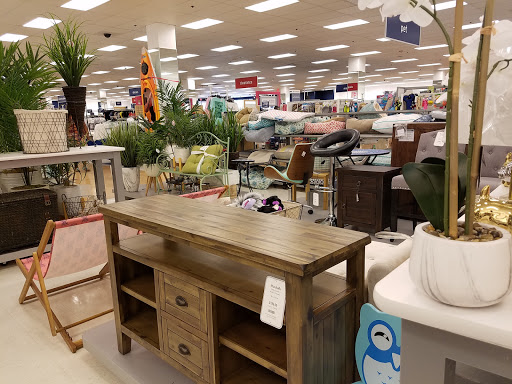 Department Store «Marshalls», reviews and photos, 1399 N Shore Rd, Revere, MA 02151, USA