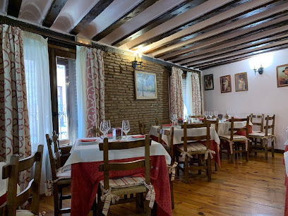 Restaurante Meson Burgos - C. Sombrerería, 8, Bajo, 09003 Burgos, Spain
