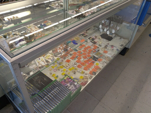 Thrift Store «Quality Thrift Store», reviews and photos, 5133 S Peoria Ave, Tulsa, OK 74105, USA