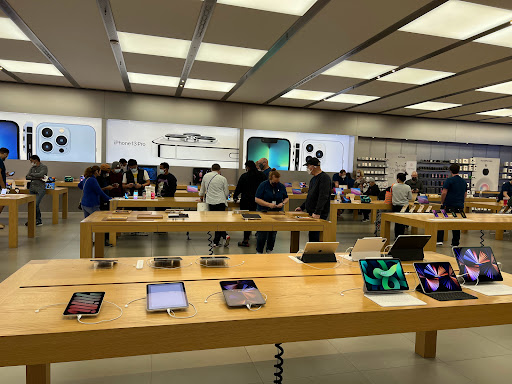 Computer Store «Apple Christiana Mall», reviews and photos, 125 Stanton Christiana Rd, Newark, DE 19702, USA