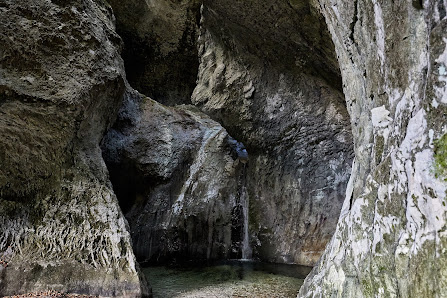 Cascata Gravor Rong Cascata del Macarone della Pila, Valle dell'Avello, Parco Nazionale della Majella, 66010, Pennapiedimonte CH, Italia