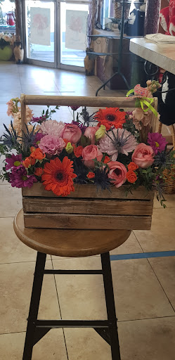 Florist «Canoga Park Florist», reviews and photos, 7144 Owensmouth Ave, Canoga Park, CA 91303, USA