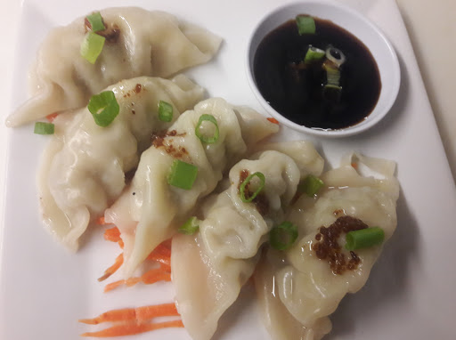 Sushi Restaurant «Thai Sushi America», reviews and photos, 925 N Bay St, Eustis, FL 32726, USA