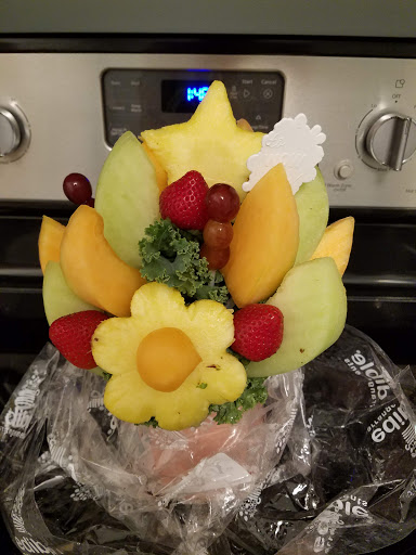 Gift Shop «Edible Arrangements», reviews and photos, 6153 Ridge Ave a, Philadelphia, PA 19128, USA
