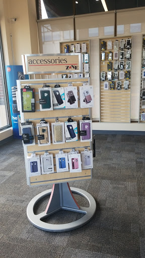 Cell Phone Store «Verizon Authorized Retailer - Wireless Zone», reviews and photos, 740 Main St #102, Mendota Heights, MN 55118, USA