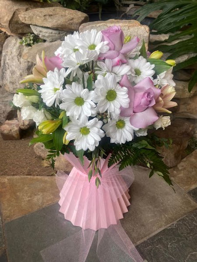 Florist «Nicola Flora», reviews and photos, 1219 Bellevue Ave, Richmond, VA 23227, USA