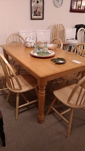 Consignment Shop «What A Find», reviews and photos, 154 Huttleston Ave, Fairhaven, MA 02719, USA