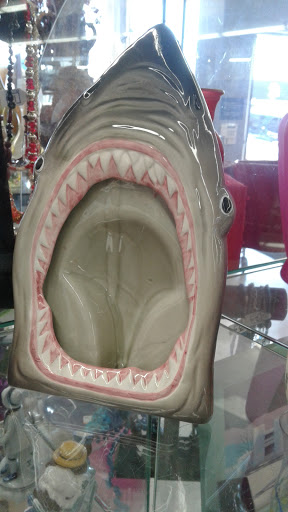 Thrift Store «Goodwill Store & Donation Center», reviews and photos, 1430 Garnet Ave, San Diego, CA 92109, USA