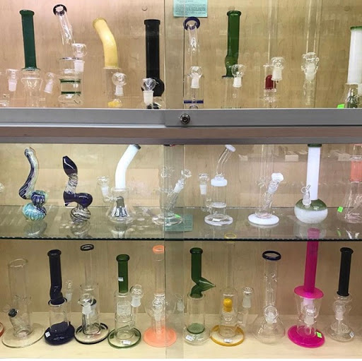 Tobacco Shop «Fontana Smoke Shop», reviews and photos, 9810 Sierra Ave A2, Fontana, CA 92335, USA