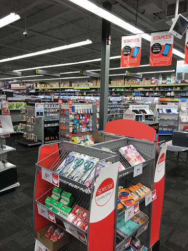 Office Supply Store «Staples», reviews and photos, 2957 Festival Way, Waldorf, MD 20601, USA