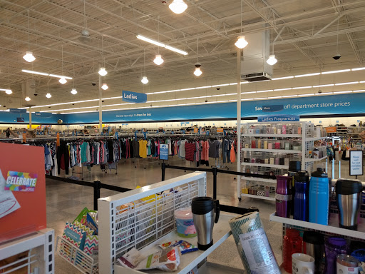 Clothing Store «Ross Dress for Less», reviews and photos, 17849 Garden Way NE, Woodinville, WA 98072, USA