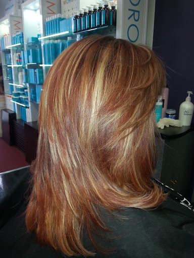 Beauty Salon «Headliners Unisex Salon», reviews and photos, 26 N Washington Ave, Bergenfield, NJ 07621, USA