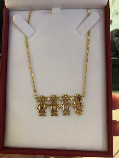 Jewelry Store «Lafyes Jewelry/designers», reviews and photos, 65-50 Grand Ave, Maspeth, NY 11378, USA