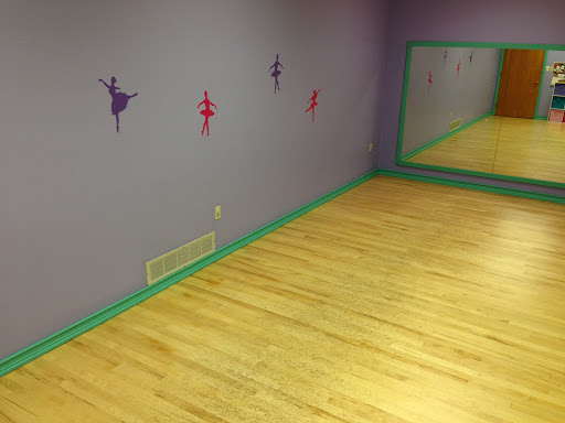 Dance School «Dance Beatz», reviews and photos, 727 Canton Rd, Akron, OH 44312, USA