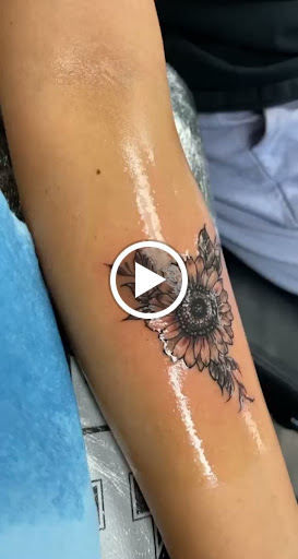 Tattoo Shop «Bright Ideas Tattoo and Piercing», reviews and photos, 1425 N Central Ave # 113, Avondale, AZ 85323, USA