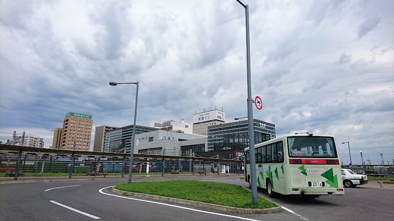 弘前駅城東口駐車場