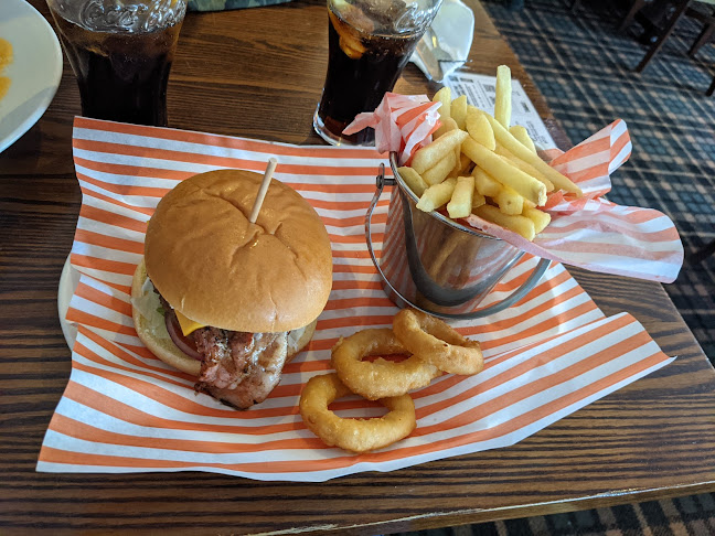 Reviews of Travellers Rest in Leeds - Pub