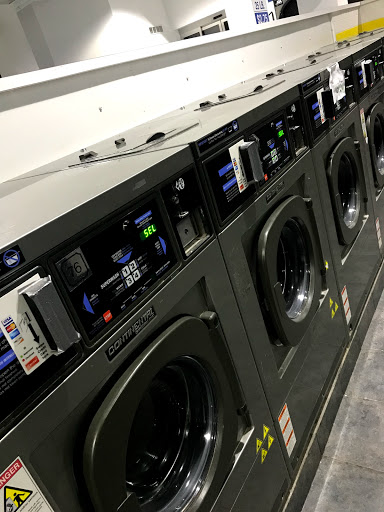 Laundromat «Family Wash Day», reviews and photos, 209 Lancaster Ave, Reading, PA 19611, USA