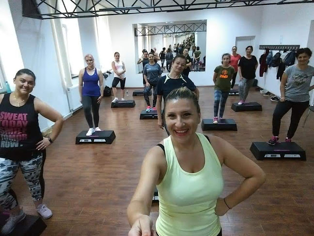 orar Centrul Multicultural si Educational Sacele