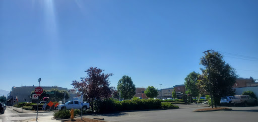 Grocery Store «Safeway», reviews and photos, 1815 4th St, Tillamook, OR 97141, USA