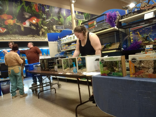 Pet Supply Store «PetSmart», reviews and photos, 24 Mountain Rd, Glen Burnie, MD 21060, USA