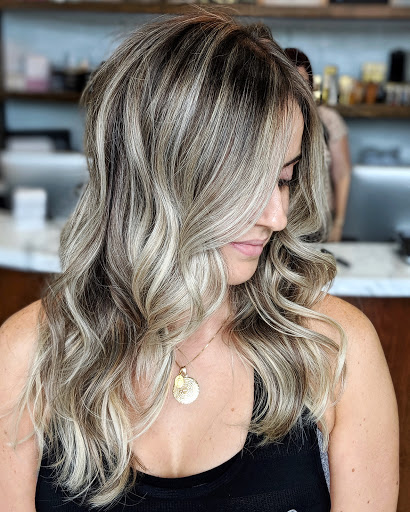 Hair Salon «Privé Salon Orlando», reviews and photos, 4194 Conroy Rd #102, Orlando, FL 32839, USA