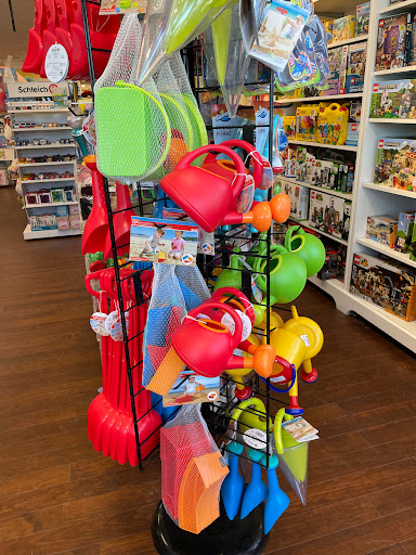 Toy Store «Island Treasure Toys», reviews and photos, 20 Bow St, Freeport, ME 04032, USA