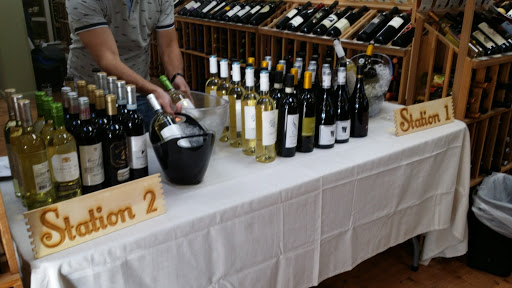 Wine Store «Long Island Wine & Spirit Merchants», reviews and photos, 1171 Jericho Turnpike, Commack, NY 11725, USA