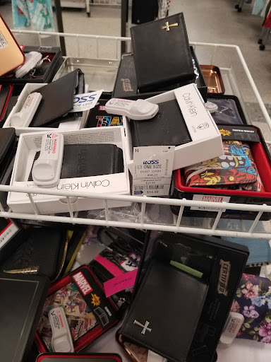 Clothing Store «Ross Dress for Less», reviews and photos, 14200 Baltimore Ave, Laurel, MD 20707, USA