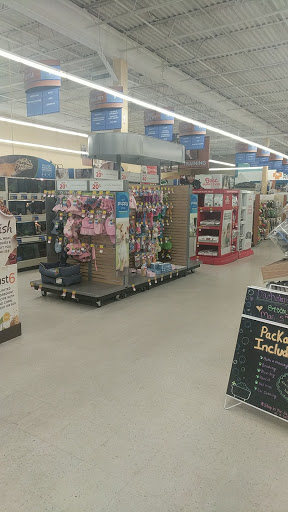 Pet Supply Store «PetSmart», reviews and photos, 7 U.S. 9, Manalapan Township, NJ 07726, USA