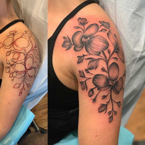 Tattoo Shop «The Wanderlust Tattoo», reviews and photos, 5915 Norwich Ave N, Oak Park Heights, MN 55082, USA