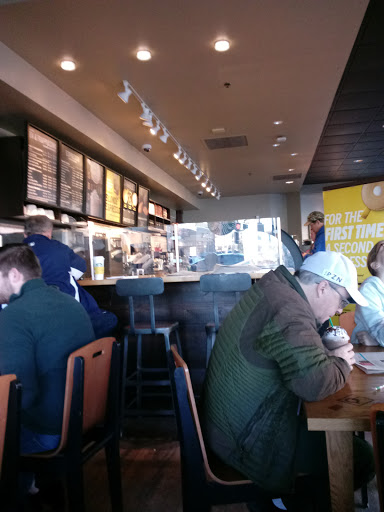 Coffee Shop «Starbucks», reviews and photos, 164 N York St, Elmhurst, IL 60126, USA