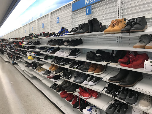 Clothing Store «Ross Dress for Less», reviews and photos, 2420 Chemical Rd, Plymouth Meeting, PA 19462, USA