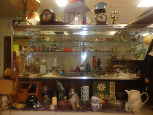 Antique Store «Rustology Antiques and Oddities», reviews and photos, 21 Main St, Stafford Springs, CT 06076, USA