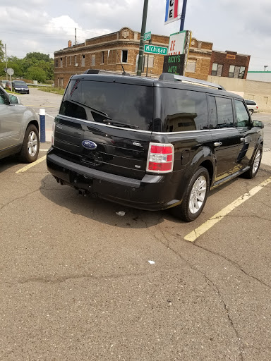Used Car Dealer «Collins Motor Sales», reviews and photos, 8501 Michigan Ave, Detroit, MI 48210, USA
